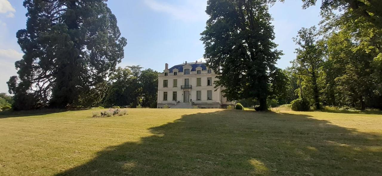 Le Chateau Du Breuil Mazières-de-Touraine Kültér fotó